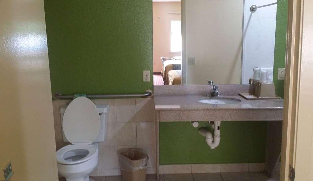 Americas Best Value Inn & Suites Northeast Houston Bilik gambar